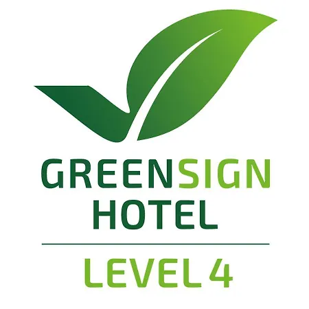 Ghotel & Living Otel 3*